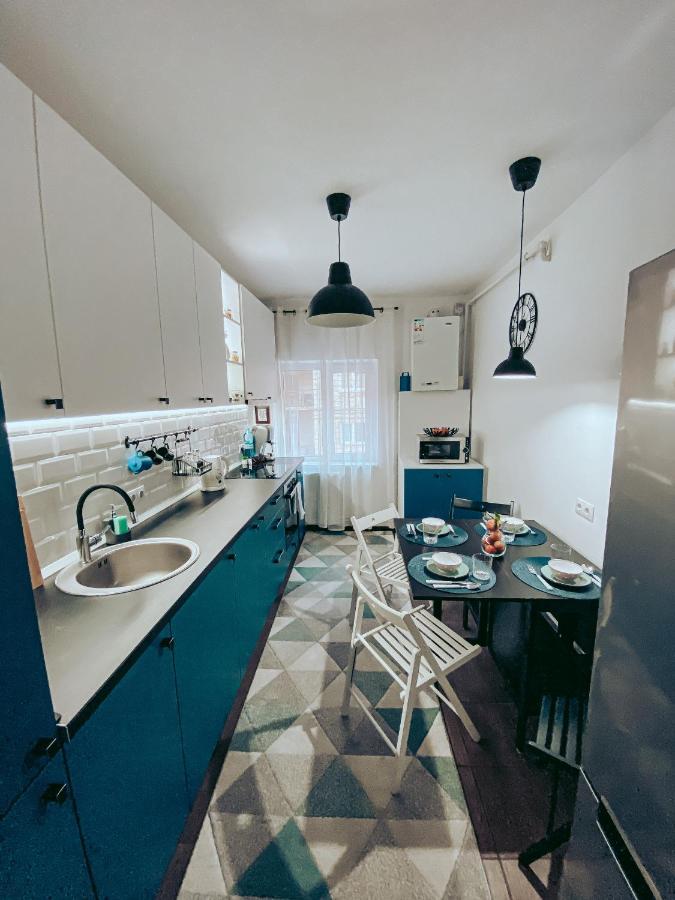 Apartment One Braşov Extérieur photo