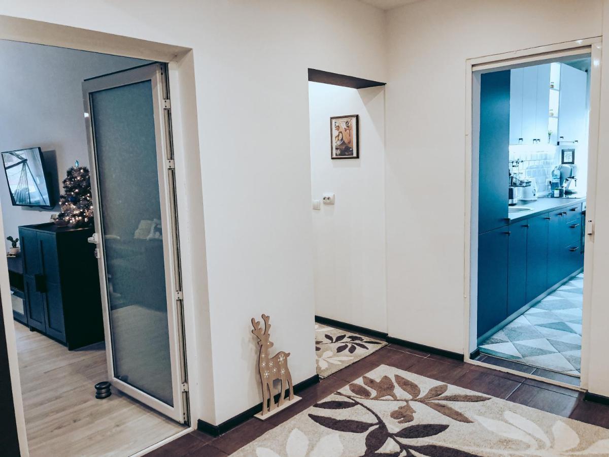 Apartment One Braşov Extérieur photo