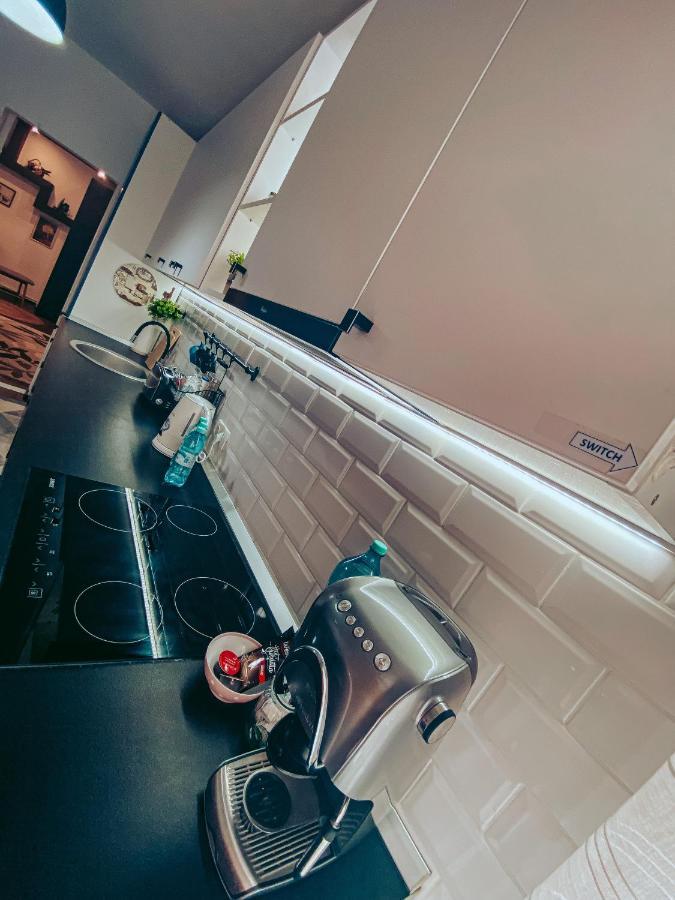 Apartment One Braşov Extérieur photo