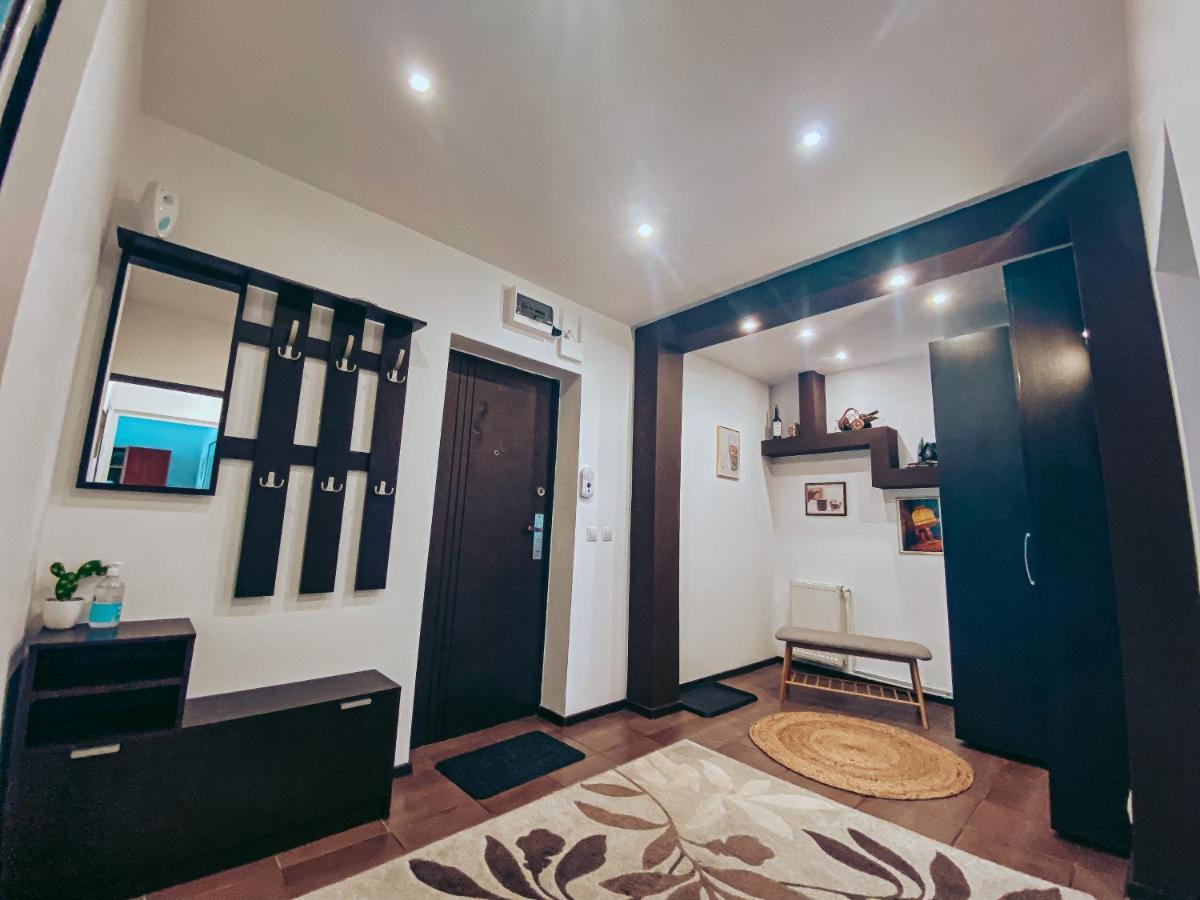 Apartment One Braşov Extérieur photo